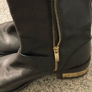 Vince camuto leather booties.